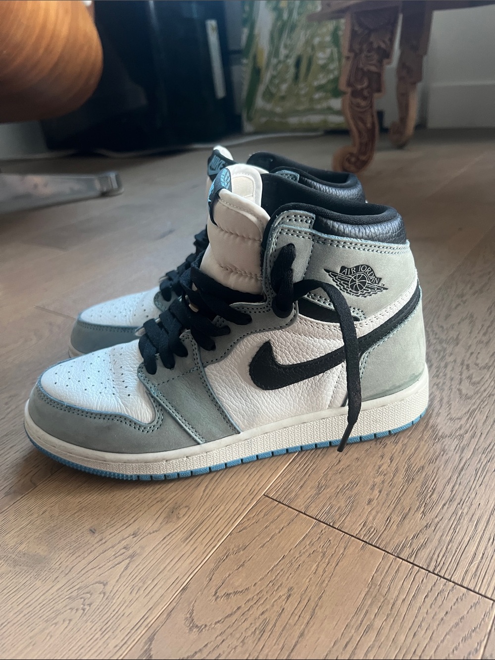 Nike Air Jordan 1 High OG in White, Light Gray & Black